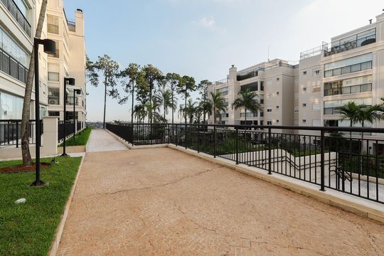 Área comum de apartamento para alugar com 3 quartos, 175m² em Vila Irmaos Arnoni, São Paulo