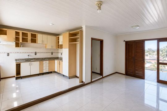 Cozinha de casa para alugar com 2 quartos, 94m² em Centro, Gravataí