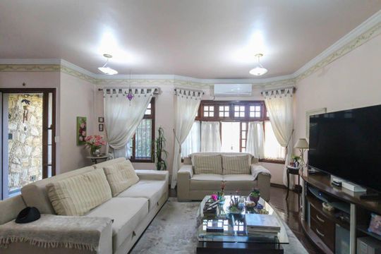 Sala de casa à venda com 4 quartos, 296m² em Chácara Mafalda, São Paulo