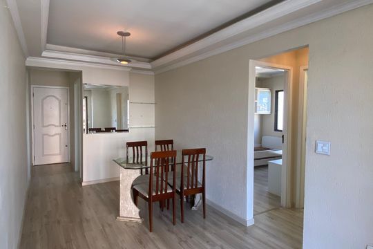 Sala de apartamento à venda com 2 quartos, 64m² em Km 18, Osasco