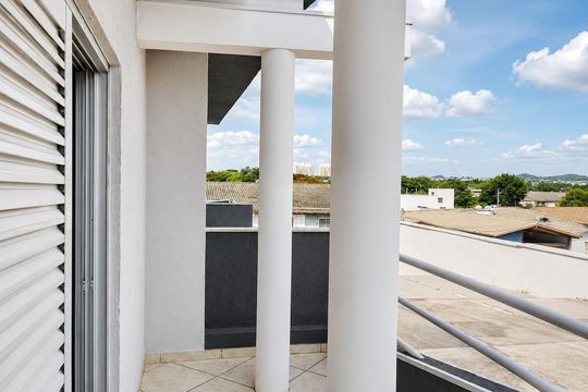 Área externa de casa de condomínio para alugar com 3 quartos, 200m² em Jardim dos Estados, Taubaté