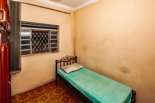 Casa à venda com 4 quartos, 308m² em Guarani, Belo Horizonte
