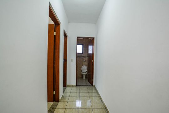 Corredor de apartamento para alugar com 2 quartos, 80m² em Parque das Nações, Santo André