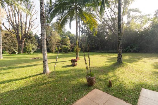 Quintal de casa de condomínio para alugar com 2 quartos, 110m² em Nova Fazendinha, Carapicuíba