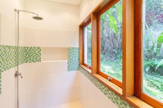 Banheiro do Quarto 1 de casa de condomínio para alugar com 2 quartos, 110m² em Nova Fazendinha, Carapicuíba