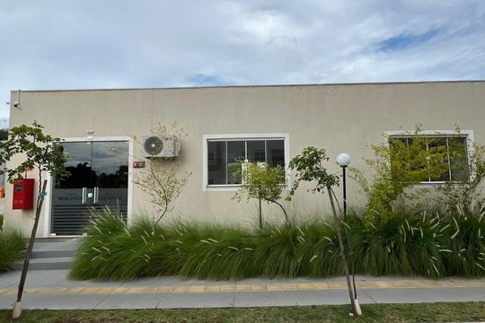Área externa de apartamento à venda com 2 quartos, 44m² em Costa E Silva, Porto Alegre