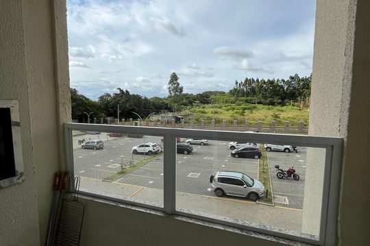 Varanda de apartamento à venda com 2 quartos, 44m² em Costa E Silva, Porto Alegre