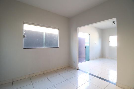 Sala de Jantar de casa para alugar com 4 quartos, 160m² em São Jorge, Uberlândia