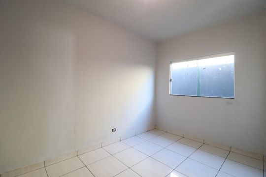 Quarto 1 de casa para alugar com 4 quartos, 160m² em São Jorge, Uberlândia