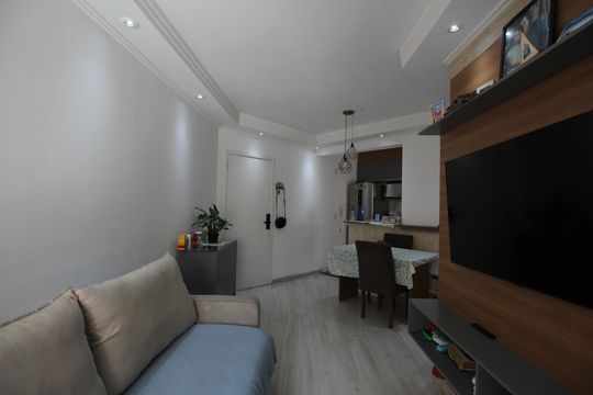 Sala de apartamento à venda com 2 quartos, 59m² em Vila Sonia do Taboao, Taboão da Serra