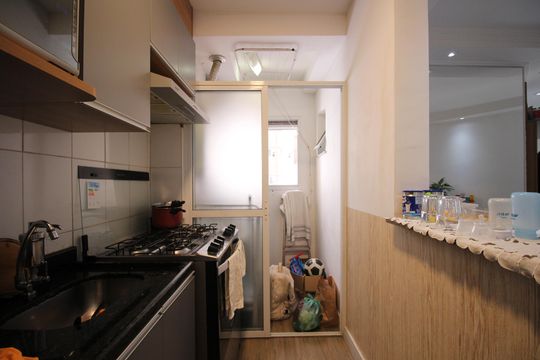 Cozinha de apartamento à venda com 2 quartos, 59m² em Vila Sonia do Taboao, Taboão da Serra