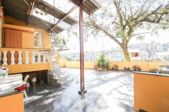 Quintal de casa à venda com 3 quartos, 200m² em Vila Mangalot, São Paulo