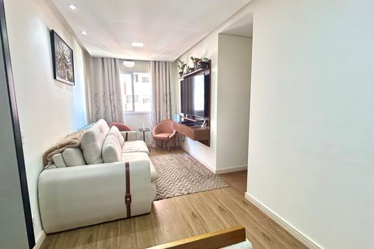 Sala de apartamento para alugar com 2 quartos, 59m² em Picanço, Guarulhos