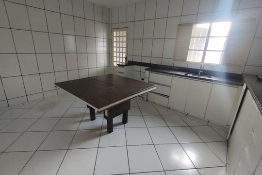 Cozinha de casa para alugar com 3 quartos, 180m² em Pacaembu, Uberlândia