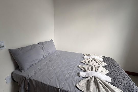 Suíte 2 de casa de condomínio para alugar com 3 quartos, 90m² em Quitandinha, Petrópolis