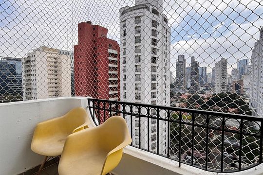 Varanda de apartamento para alugar com 2 quartos, 65m² em Vila Nova Conceição, São Paulo