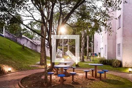 Área comum de apartamento para alugar com 2 quartos, 44m² em Jardim Leonidas Moreira, São Paulo
