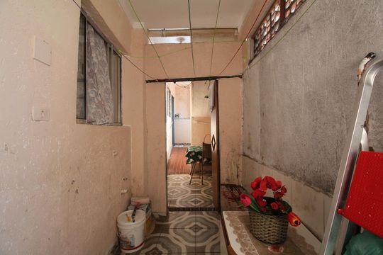 Corredor de casa à venda com 5 quartos, 300m² em Parque Regina, São Paulo