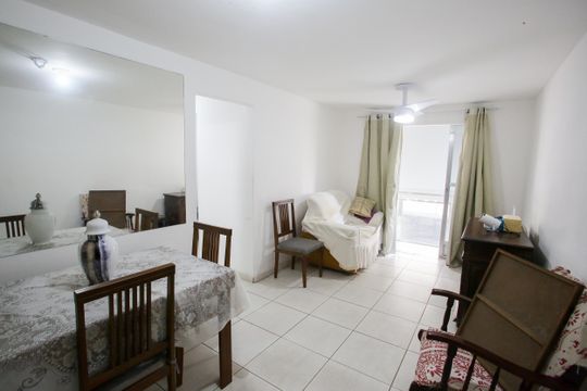 Apartamento à venda com 2 quartos, 50m² em Taquara, Rio de Janeiro