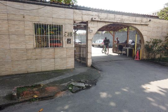 Fachada de apartamento à venda com 2 quartos, 50m² em Taquara, Rio de Janeiro