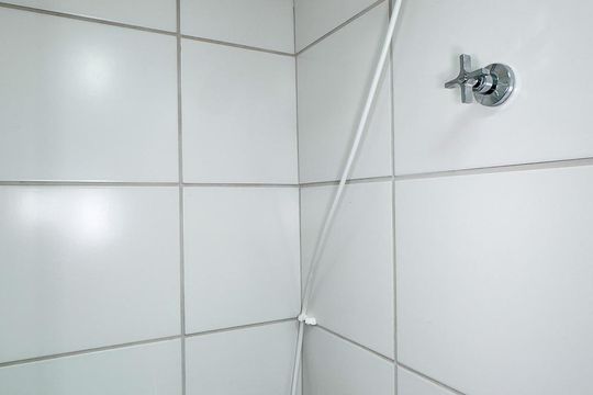 Banheiro de apartamento para alugar com 2 quartos, 36m² em Jardim Aeroporto, São Paulo