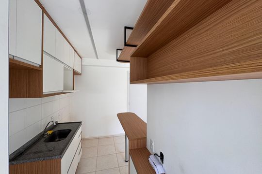 Cozinha de apartamento à venda com 2 quartos, 50m² em Barra Olímpica, Rio de Janeiro
