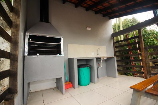Área comum - Churrasqueira de apartamento à venda com 2 quartos, 51m² em Glória, Porto Alegre