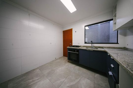 Cozinha de casa à venda com 2 quartos, 72m² em Jardim Ponte Rasa, São Paulo