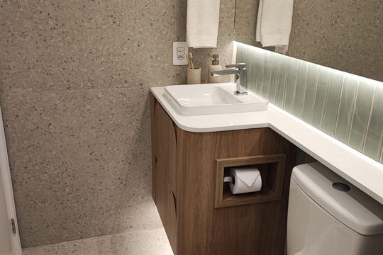 Banheiro de kitnet/studio à venda com 1 quarto, 33m² em Vila da Saúde, São Paulo