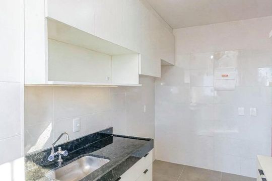 Cozinha de apartamento para alugar com 2 quartos, 64m² em Jardim Itu Planalto, Porto Alegre