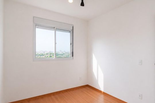 Quarto de apartamento para alugar com 2 quartos, 64m² em Jardim Itu Planalto, Porto Alegre