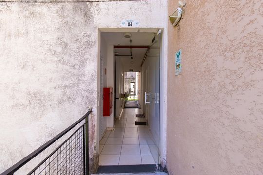 Área comum - Hall de entrada de apartamento para alugar com 2 quartos, 47m² em Jardim Petropolis, Cotia