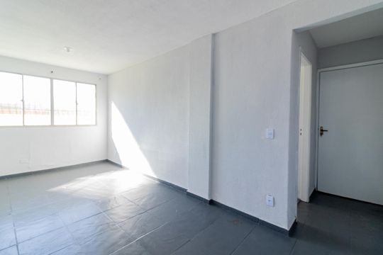 Apartamento para alugar com 2 quartos, 52m² em Realengo, Rio de Janeiro