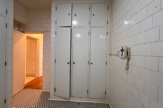 Cozinha de apartamento para alugar com 3 quartos, 218m² em Copacabana, Rio de Janeiro
