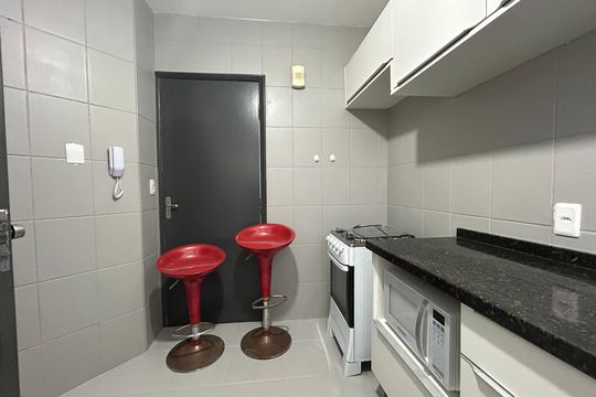 Cozinha e Área de Serviço de apartamento para alugar com 3 quartos, 73m² em Itacorubi, Florianópolis