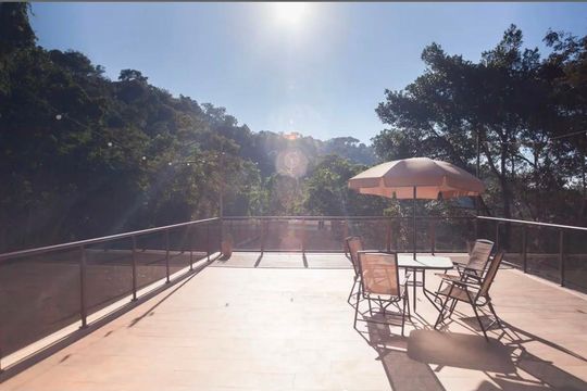 vista de casa à venda com 3 quartos, 200m² em São Sebastiao das Águas Claras, Nova Lima
