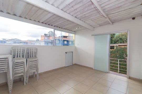Varanda de casa para alugar com 2 quartos, 180m² em Parque Dom Joao Neri, São Paulo