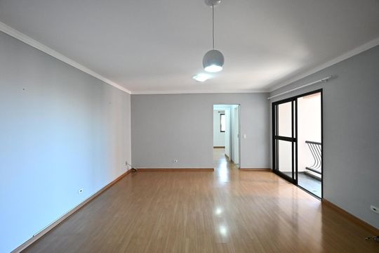 Apartamento para alugar com 2 quartos, 85m² em Jardim Maria Rosa, Taboão da Serra