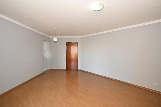 Sala de apartamento para alugar com 2 quartos, 85m² em Jardim Maria Rosa, Taboão da Serra
