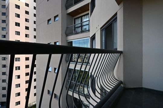 Varanda de apartamento para alugar com 2 quartos, 85m² em Jardim Maria Rosa, Taboão da Serra