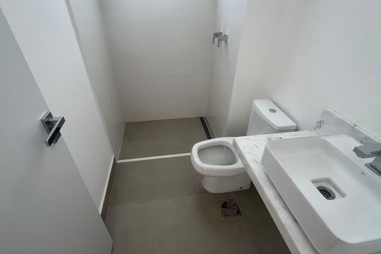 Apartamento à venda com 4 quartos, 243m² em Jardim das Paineiras, Campinas