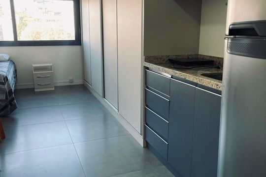 Apartamento para alugar com 1 quarto, 30m² em Mont’Serrat, Porto Alegre