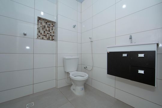 Banheiro de casa para alugar com 2 quartos, 100m² em Alto Caiçaras, Belo Horizonte