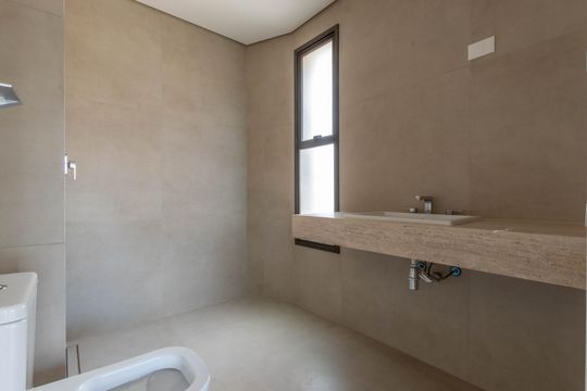 Banheiro suite de apartamento à venda com 4 quartos, 377m² em Vale do Sereno, Nova Lima