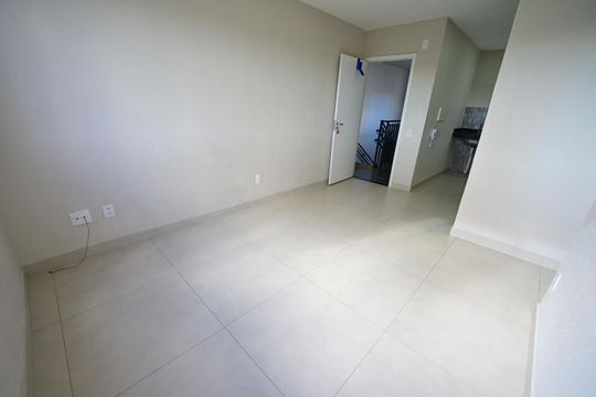 Apartamento à venda com 2 quartos, 42m² em Setor Grajaú, Goiânia