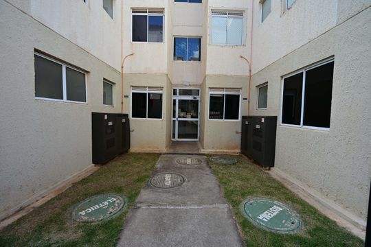 Apartamento à venda com 2 quartos, 42m² em Setor Grajaú, Goiânia