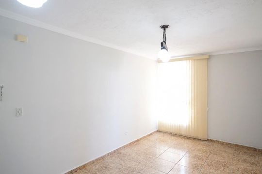 Sala de apartamento para alugar com 2 quartos, 60m² em São José, São Caetano do Sul
