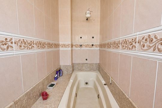 Banheiro de casa à venda com 4 quartos, 900m² em Vila Proost de Souza, Campinas