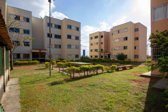 Apartamento à venda com 2 quartos, 58m² em Riacho Fundo Ii-3a Etapa, Brasília