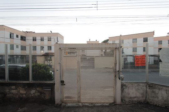 Garagem de casa à venda com 3 quartos, 180m² em Alípio de Melo, Belo Horizonte
